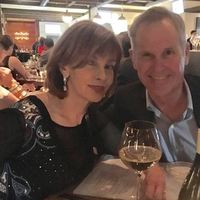 Julie Parks's profile image