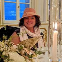 Jennifer M Hughlett Roy's profile image