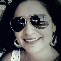 Esmi Rojano's profile image