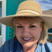 Christie Yowell Newman's profile image