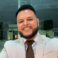 Carlos Flores's profile image