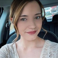 Cassie Lou's profile image