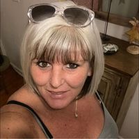 Bonnie Hott's profile image