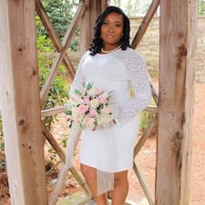 Jazmine's profile image