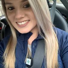 Robyn's profile image