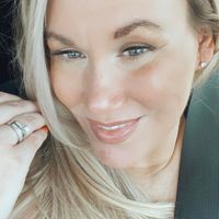 Ash Ley's profile image