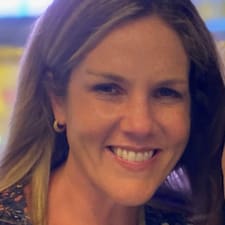 Carolyn's profile image
