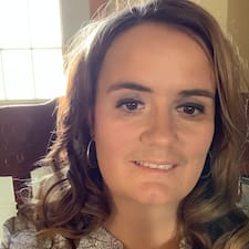Carrie's profile image