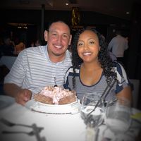 Nicole Rios's profile image