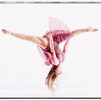 Renae Elizabeth's profile image