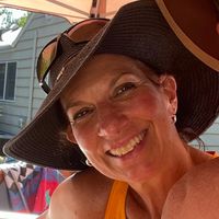 Beth Topp Farrow's profile image