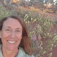 Roslyn Jones's profile image