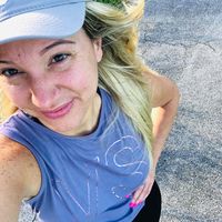 Stacie Houchins's profile image