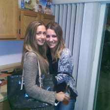 Danielle's profile image
