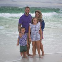 Sara Akins Sheehan's profile image