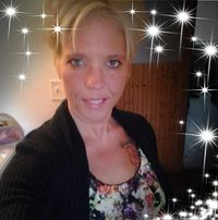 Beth Collins's profile image