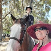 Shelly Hand's profile image