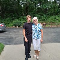 Lois Dykema Newton's profile image