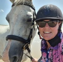 Jenny L Hooper's profile image