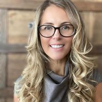 Julia Makijenko's profile image
