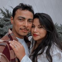 Kike Y Esme Ovalle's profile image