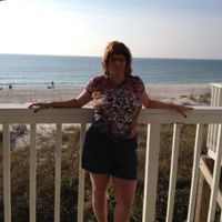 Jackie Petsche Dluzeski's profile image