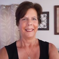 Renee MacVegan's profile image