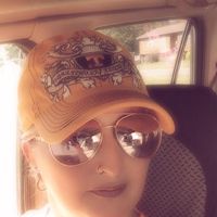 Rebecca Akins's profile image
