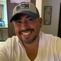 Orlando Salinas's profile image