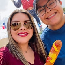 Estephany's profile image