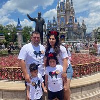 Saida Flores's profile image