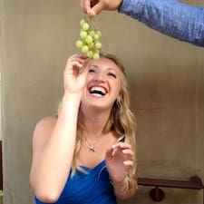 Alexandra's profile image