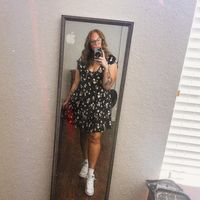 Laura Jessica Dixon's profile image