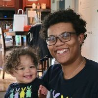 Sarah Russell's profile image