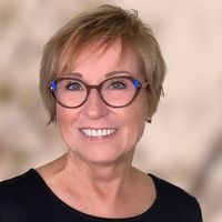 Linda Kazares's profile image