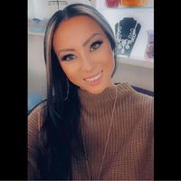 Kelly Renee's profile image