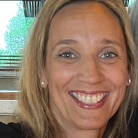 Laura Leach's profile image