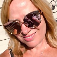 Hana Daniels's profile image