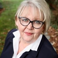 Monica Queen's profile image