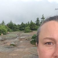 Elizabeth Pearson's profile image