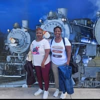 Jacquie Tooles's profile image