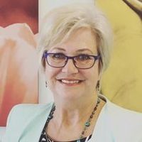 Mariana Lowe's profile image