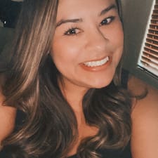 Lynette's profile image