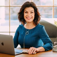 April Connors's profile image