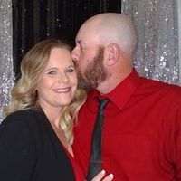 Kristin Mealer's profile image