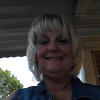 DeAnne Estes-Boronda's profile image