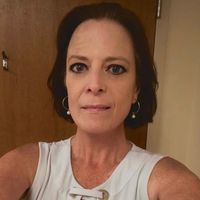 Beth Desciak's profile image