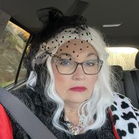 Lisa Larson Riley's profile image