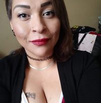 Naomi Holguin's profile image