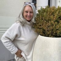 Joan Perret DeCourcy's profile image